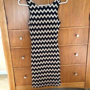 Forever 21 Black & Gold Cocktail Dress Size S